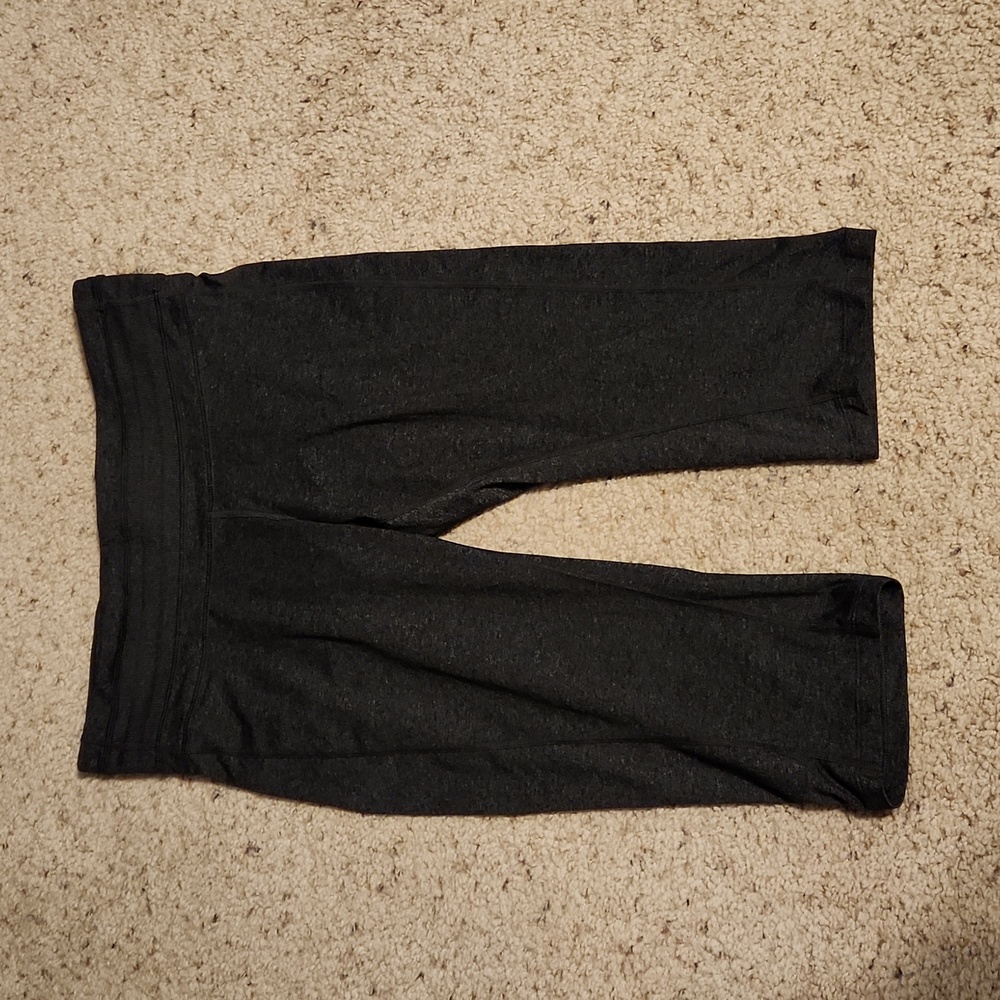Prana Gray Crop Workout Pants Sz LG
